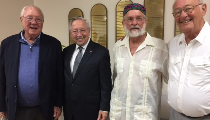 Peter Jacobson, TBS president, 1971-1973, spoke at the erev shabbat service, September 14th, shown here with Rabbi Patz and past presidents Dr Marc Schnitzer and Ron Rosenberg.